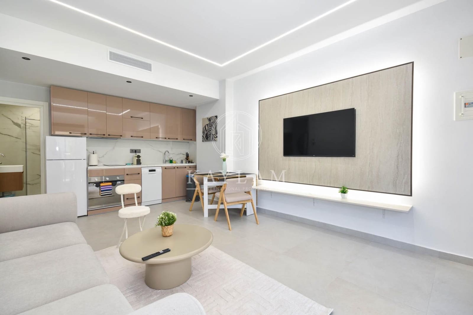 9 chambre Villa/Maison à vendre à Lloret de Mar avec piscine garage - 1 190 000 € (Ref: 9661959)