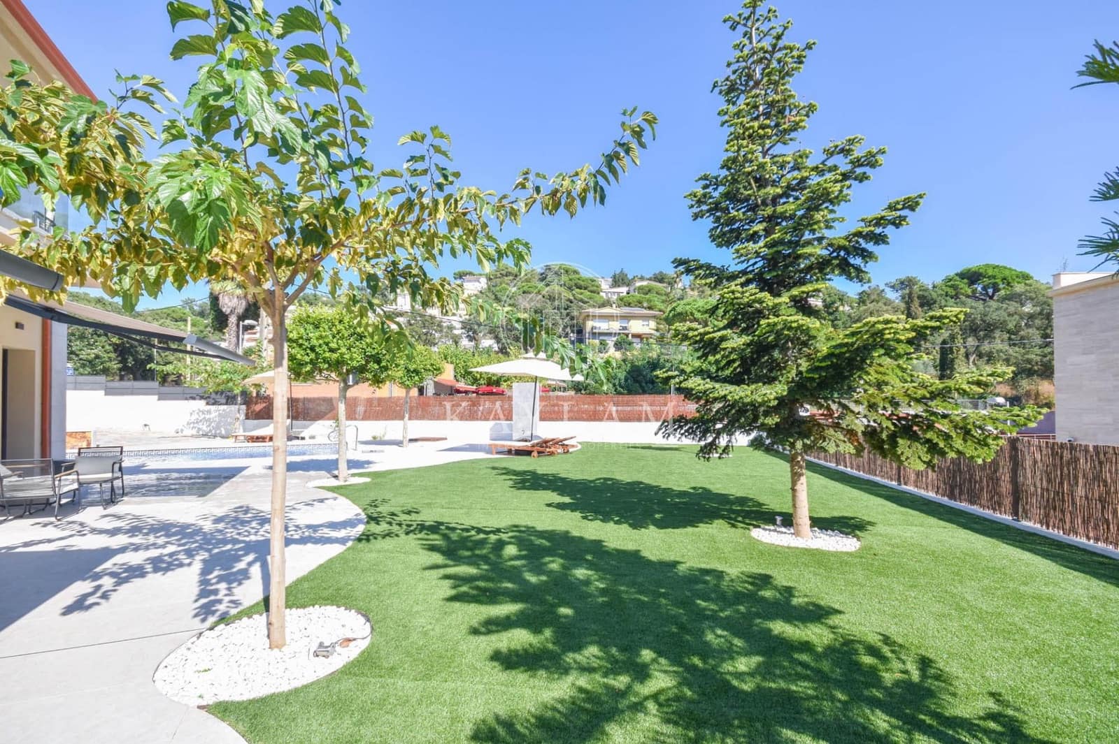 9 chambre Villa/Maison à vendre à Lloret de Mar avec piscine garage - 1 190 000 € (Ref: 9661959)