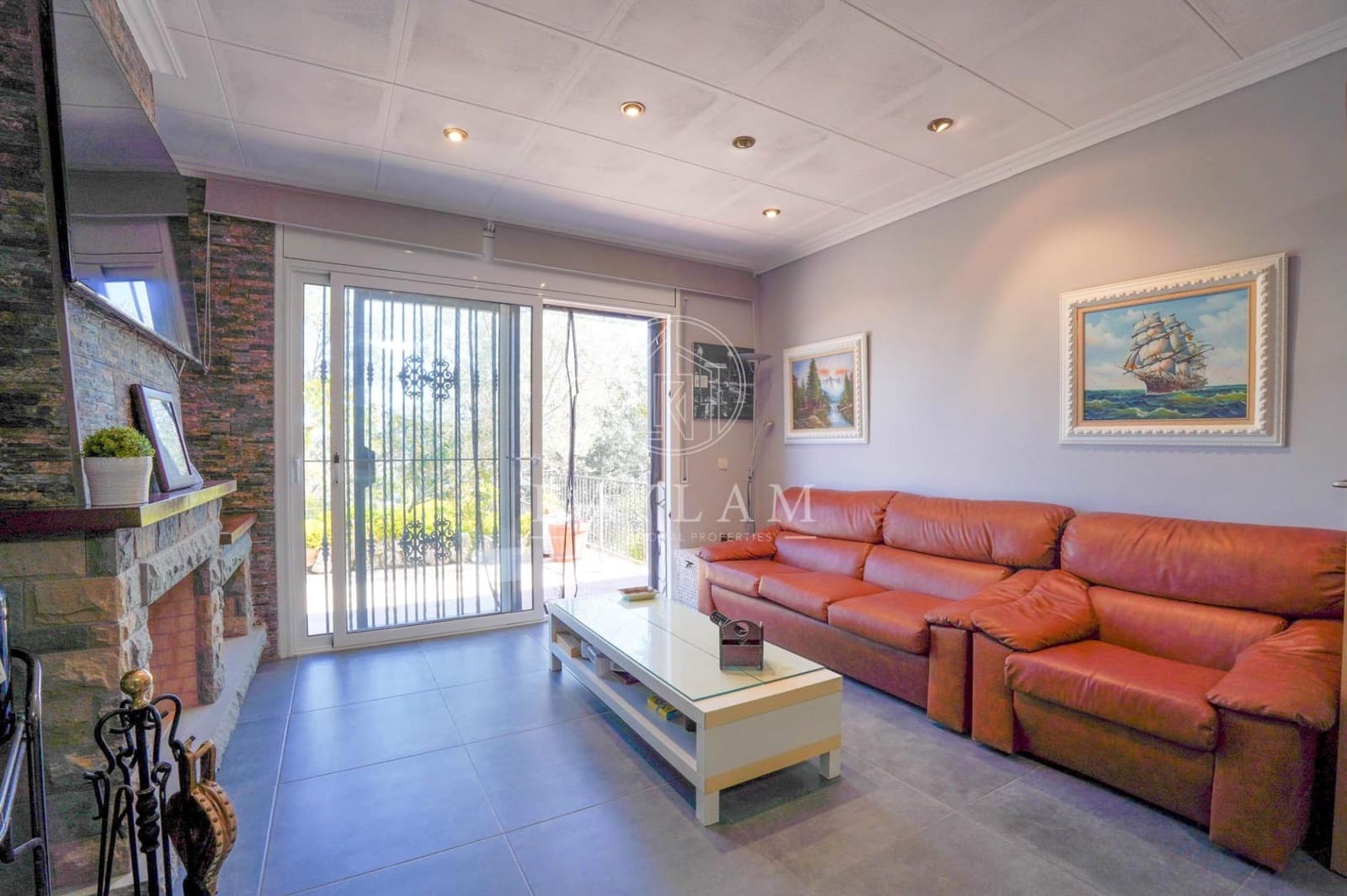 3 bedroom Villa for sale in Macanet de la Selva with pool garage - € 380,000 (Ref: 9730255)