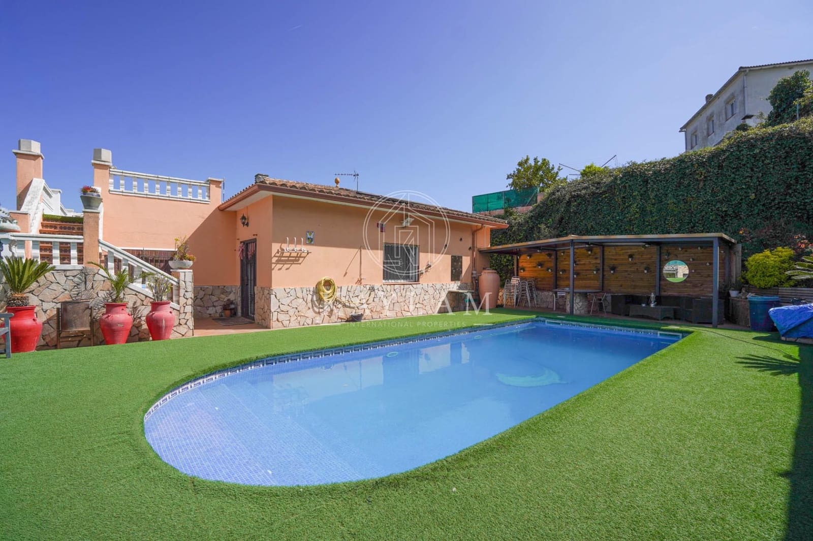 3 bedroom Villa for sale in Macanet de la Selva with pool garage - € 380,000 (Ref: 9730255)