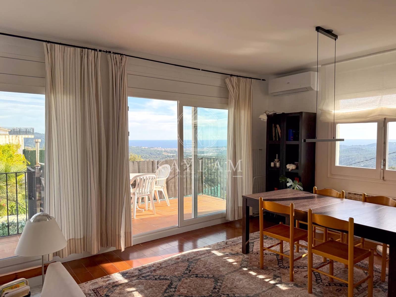 4 quarto Moradia para venda em Lloret de Mar com piscina garagem - 420 000 € (Ref: 9732125)