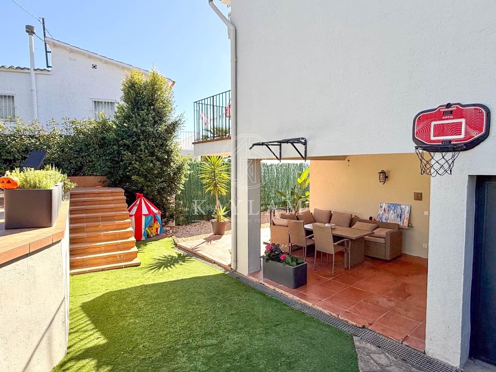 4 quarto Moradia para venda em Lloret de Mar com piscina garagem - 420 000 € (Ref: 9732125)