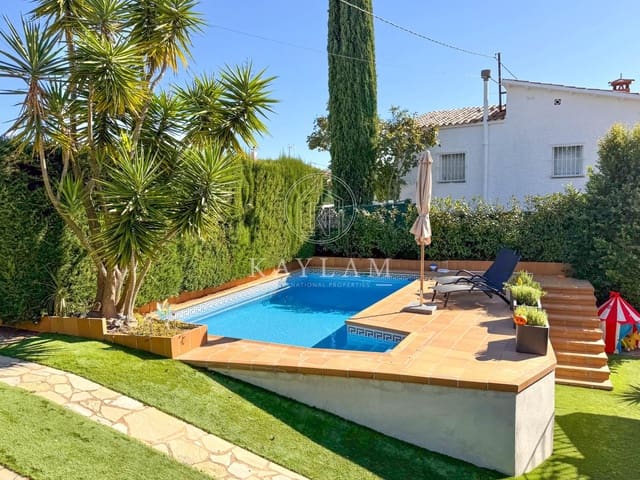 4 quarto Moradia para venda em Lloret de Mar com piscina garagem - 420 000 € (Ref: 9732125)