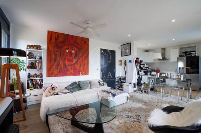 3 soveværelse Villa til salg i Lloret de Mar med swimmingpool - € 295.000 (Ref: 9735589)