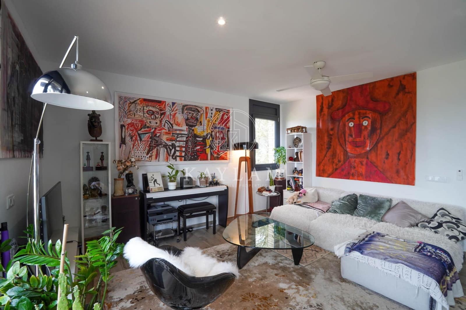 3 soveværelse Villa til salg i Lloret de Mar med swimmingpool - € 295.000 (Ref: 9735589)