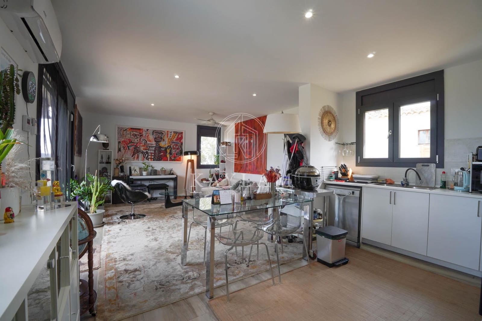 3 soveværelse Villa til salg i Lloret de Mar med swimmingpool - € 295.000 (Ref: 9735589)