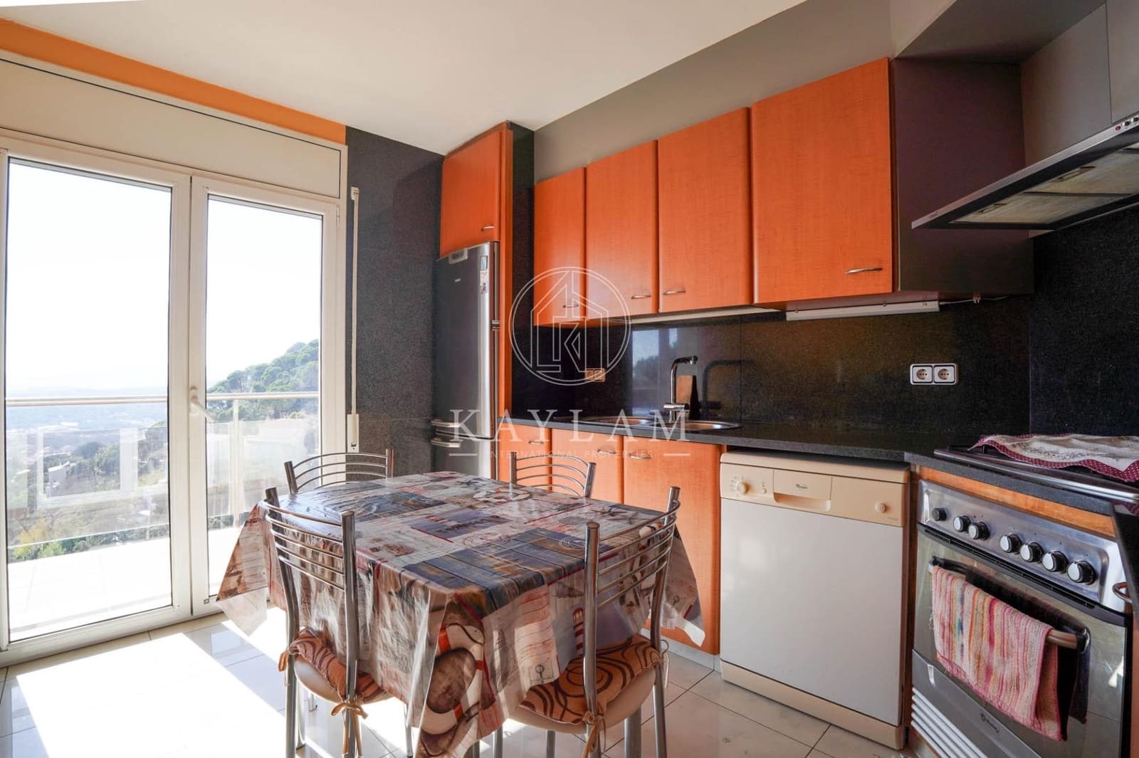 2 soverom Villa til salgs i Lloret de Mar med garasje - € 425 000 (Ref: 9752034)