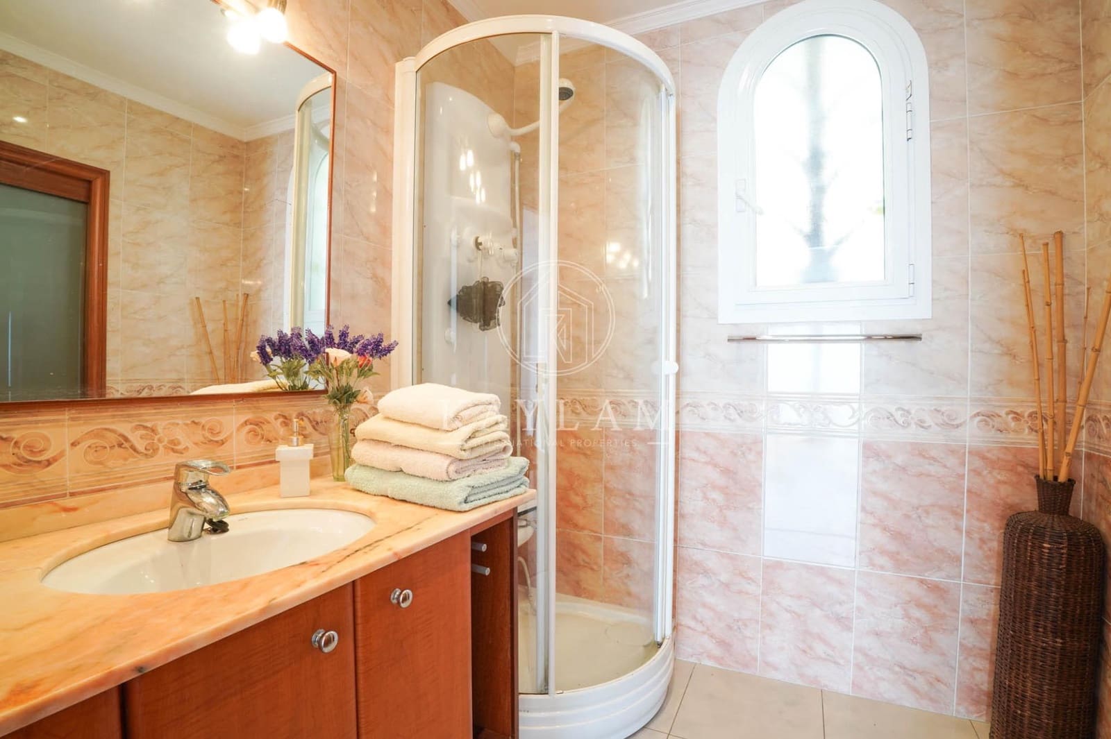 2 soverom Villa til salgs i Lloret de Mar med garasje - € 425 000 (Ref: 9752034)