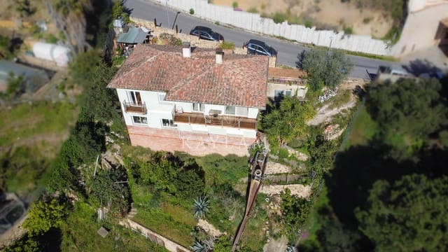 2 soverom Villa til salgs i Roca Grossa, Lloret de Mar med garasje - € 425 000 (Ref: 9752034)