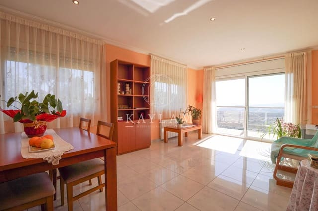 2 soveværelse Villa til salg i Roca Grossa, Lloret de Mar med garage - € 425.000 (Ref: 9752034)