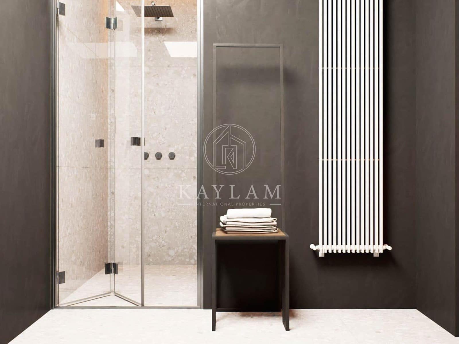 3 soverom Kjedet enebolig til salgs i Lloret de Mar med svømmebasseng garasje - € 830 000 (Ref: 9763624)