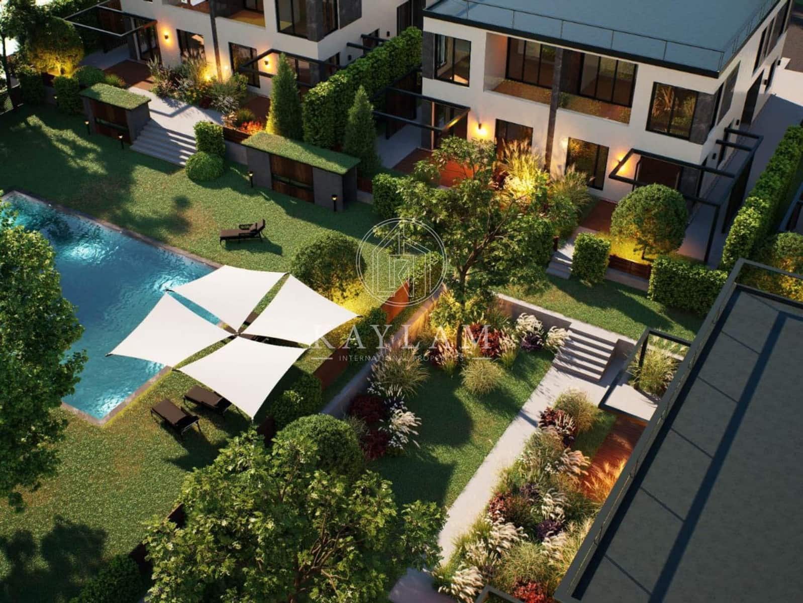 3 soverom Kjedet enebolig til salgs i Lloret de Mar med svømmebasseng garasje - € 830 000 (Ref: 9763624)