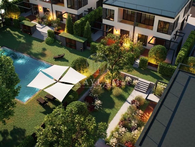 3 soverom Kjedet enebolig til salgs i Fenals, Lloret de Mar med svømmebasseng garasje - € 830 000 (Ref: 9763624)