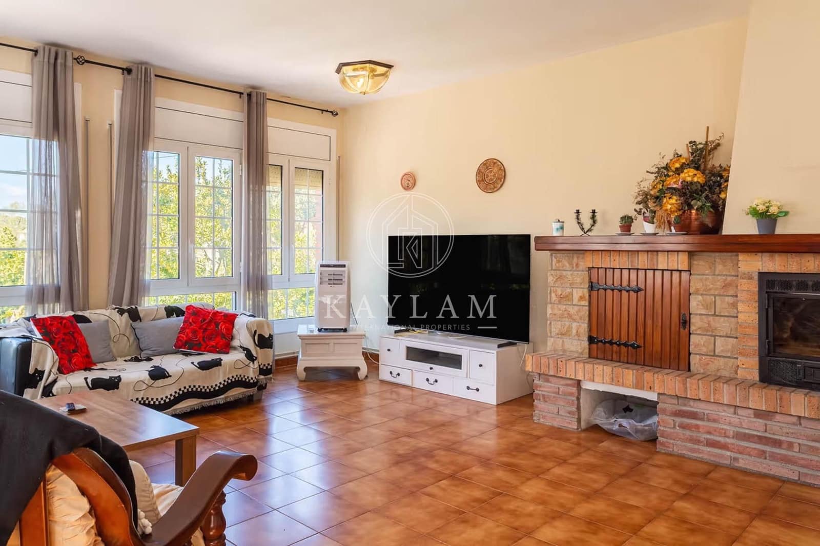 Chalet de 4 habitaciones en Vidreres en venta con piscina - 599.000 € (Ref: 9780562)