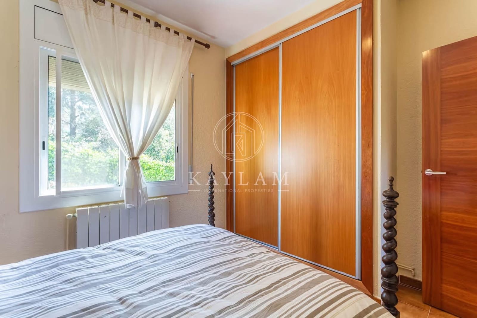 Chalet de 4 habitaciones en Vidreres en venta con piscina - 599.000 € (Ref: 9780562)