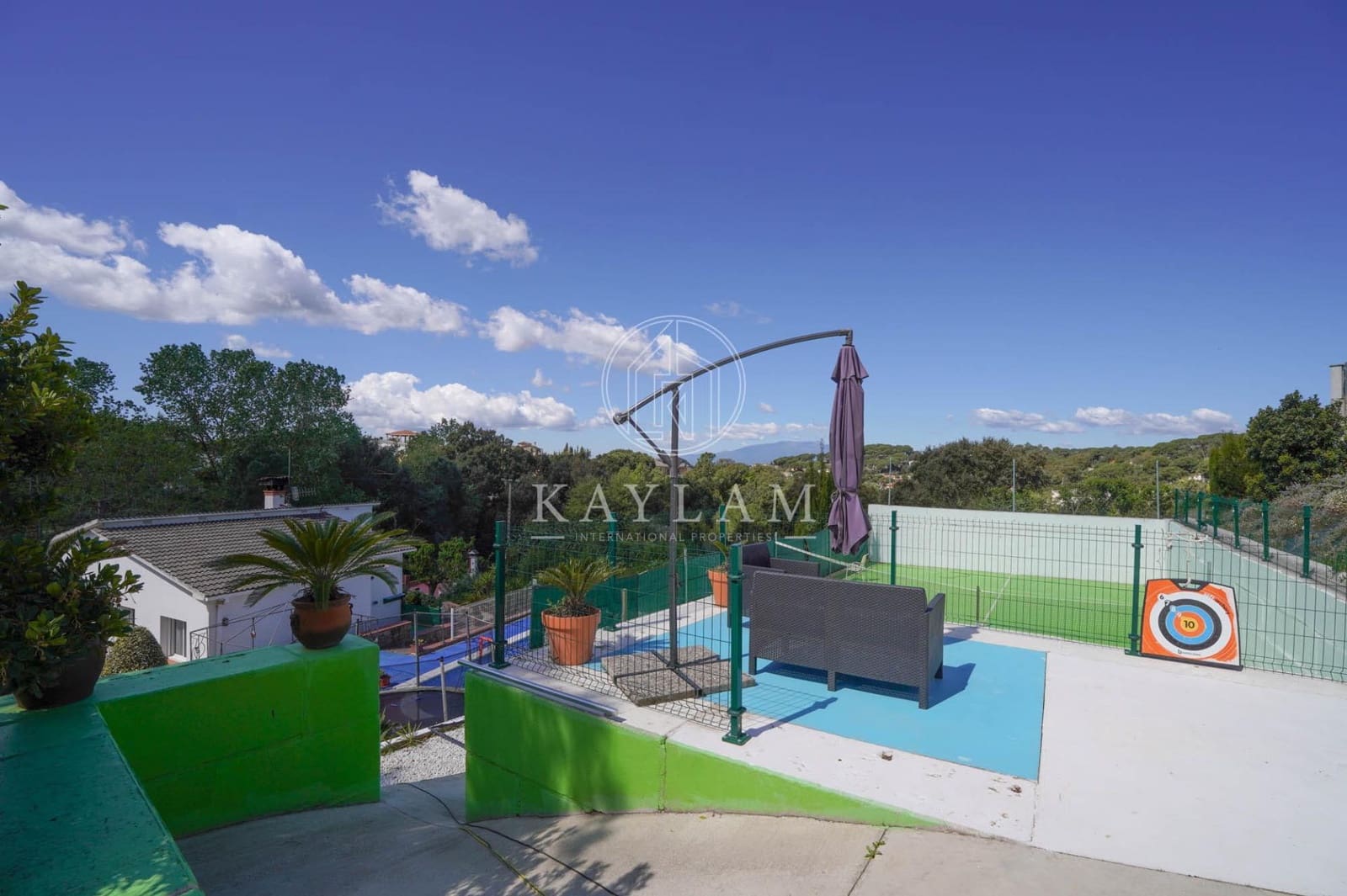 Chalet de 4 habitaciones en Vidreres en venta con piscina - 599.000 € (Ref: 9780562)