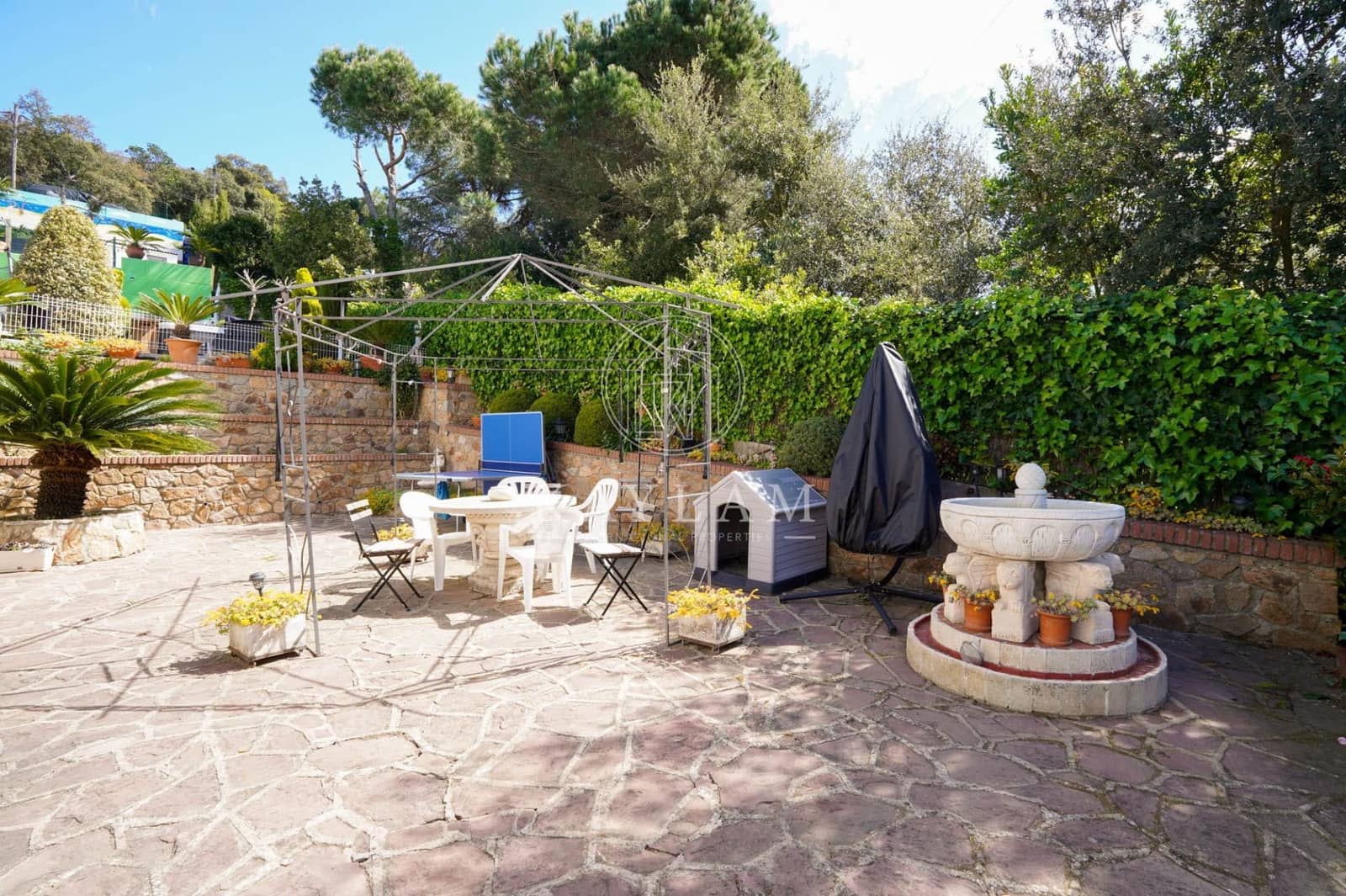 Chalet de 4 habitaciones en Vidreres en venta con piscina - 599.000 € (Ref: 9780562)