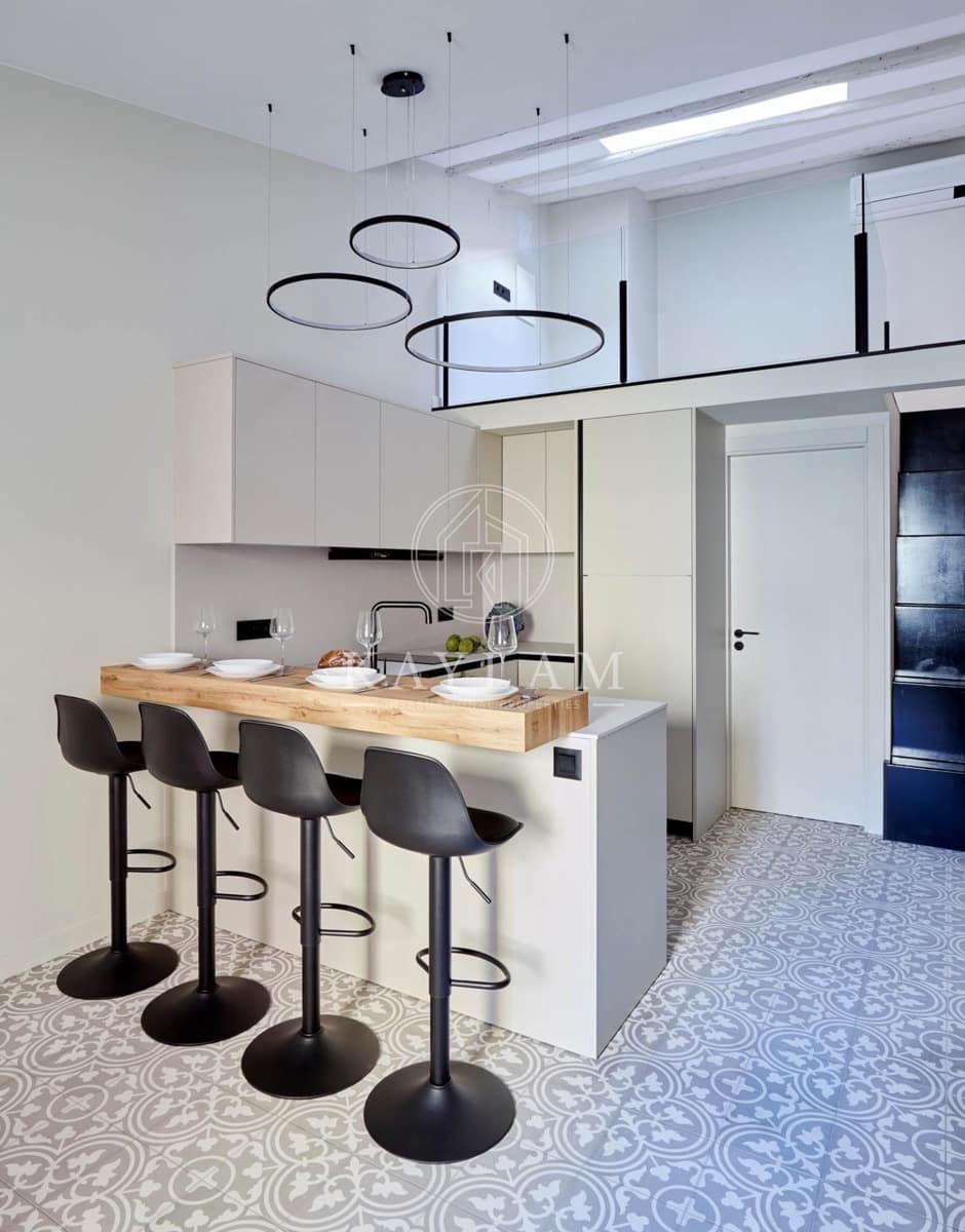 4 slaapkamer Halfvrijstaande villa te koop in Lloret de Mar - € 370.000 (Ref: 9788401)