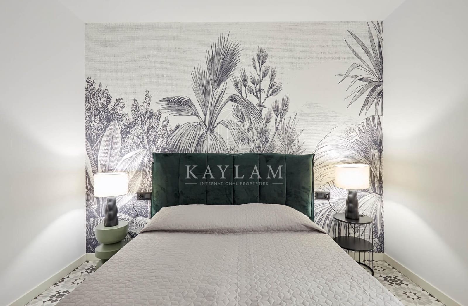 4 slaapkamer Halfvrijstaande villa te koop in Lloret de Mar - € 370.000 (Ref: 9788401)