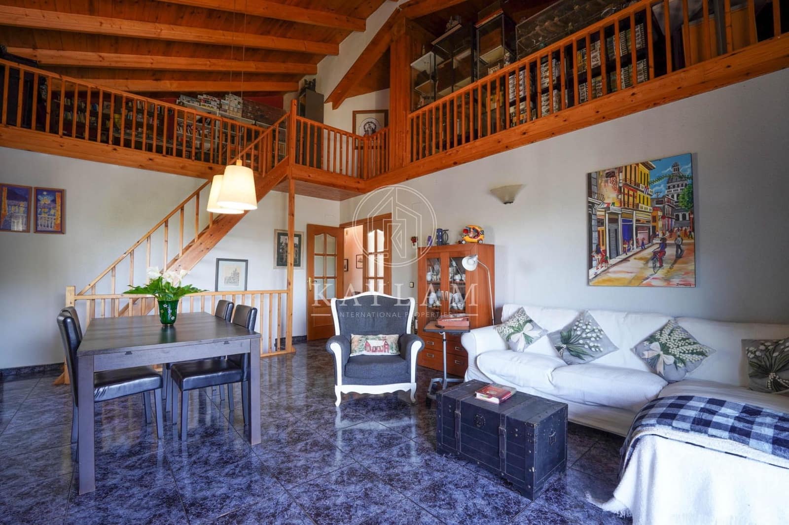 4 sypialnia Willa na sprzedaż w Lloret de Mar z basenem garażem - 545 000 € (Ref: 9799261)