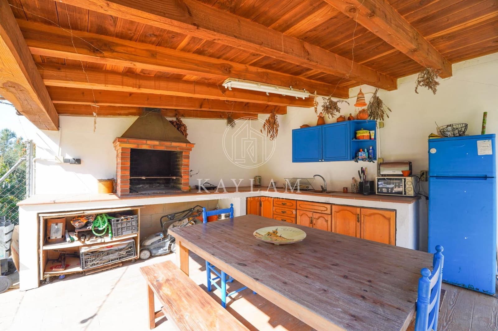 4 sypialnia Willa na sprzedaż w Lloret de Mar z basenem garażem - 545 000 € (Ref: 9799261)