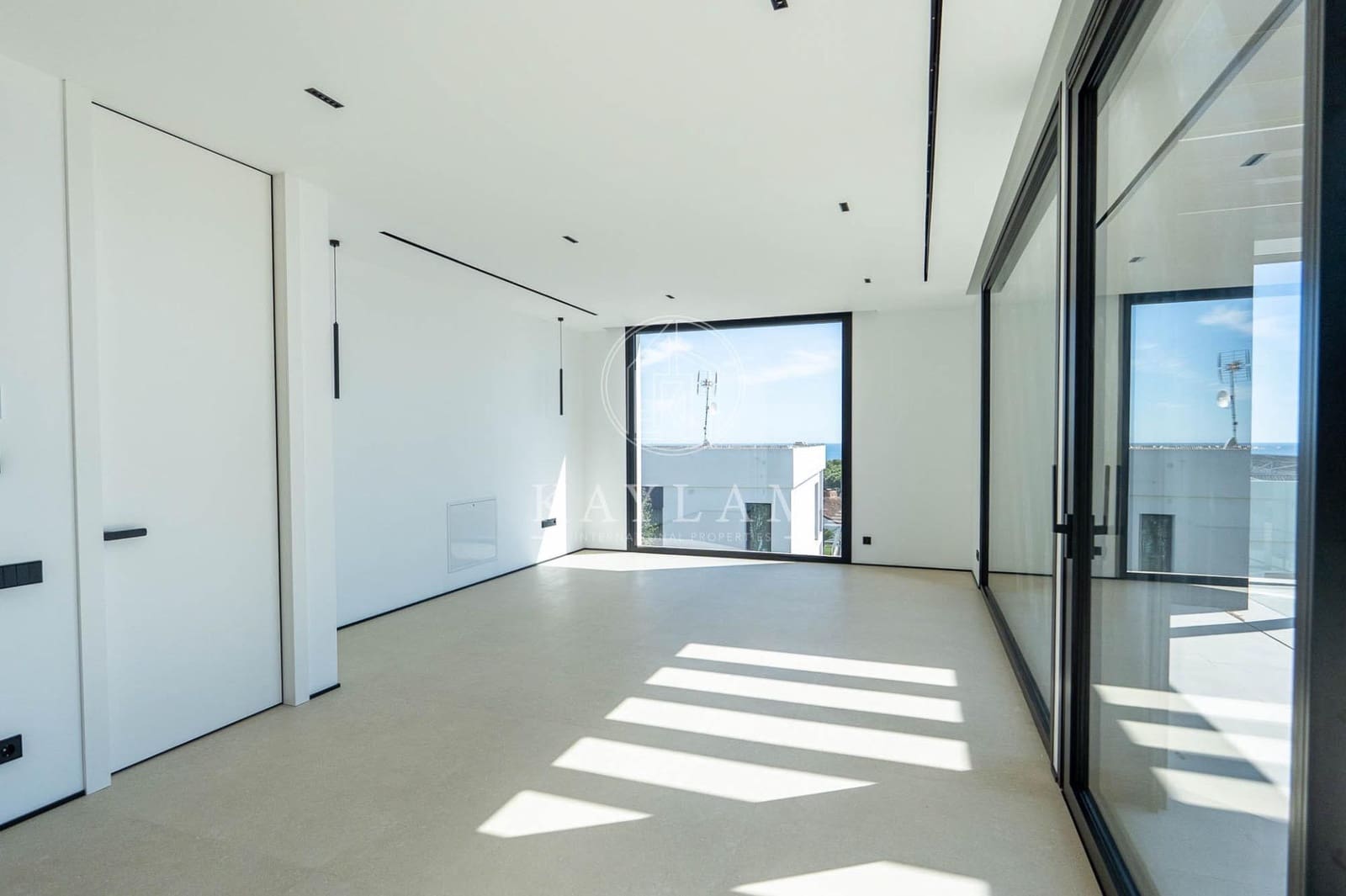 4 slaapkamer Villa te koop in Calonge i Sant Antoni met zwembad garage - € 2.300.000 (Ref: 9804299)