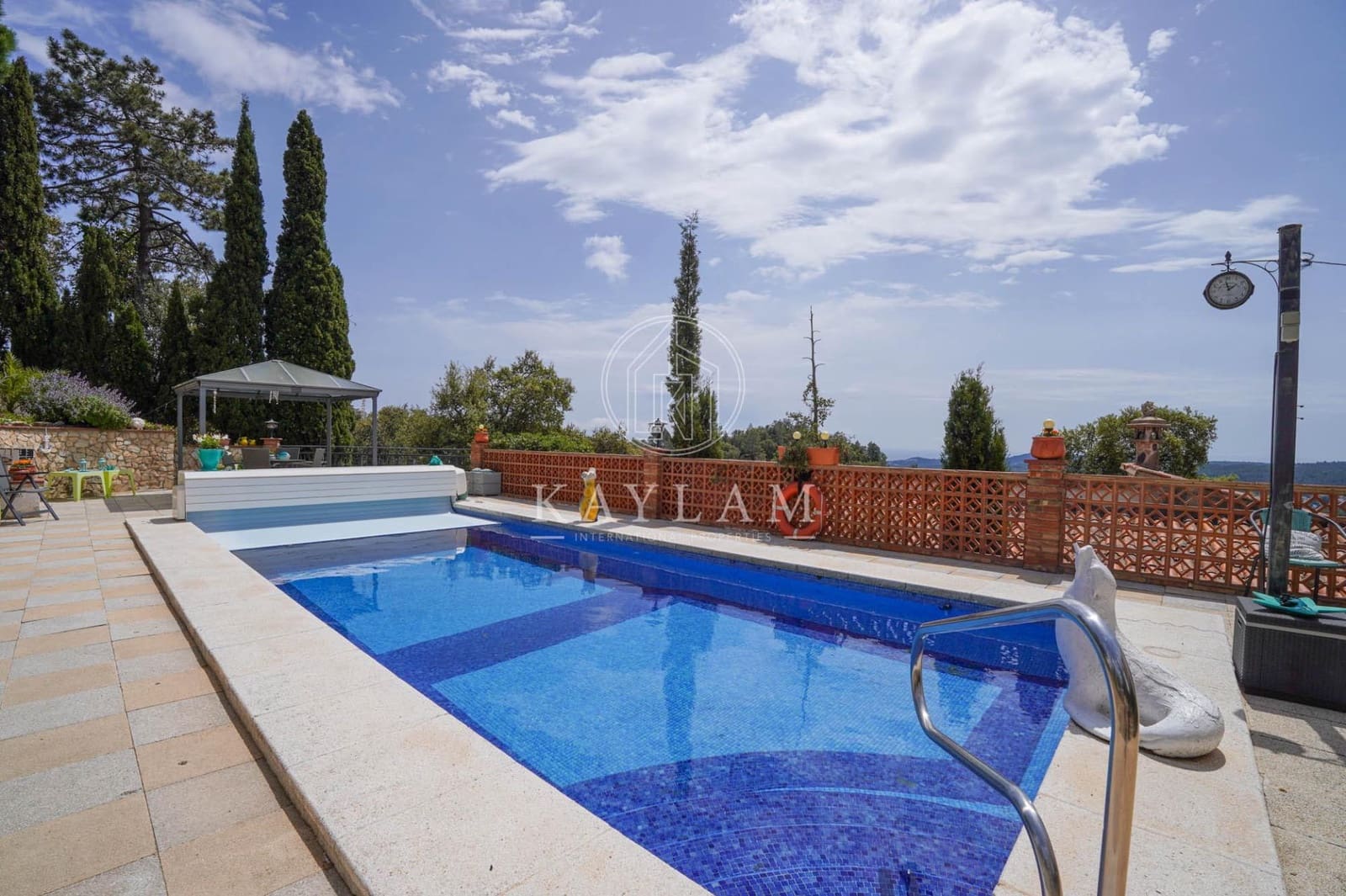 5 camera da letto Villa in vendita in Lloret de Mar con piscina garage - 449.000 € (Rif: 9813335)