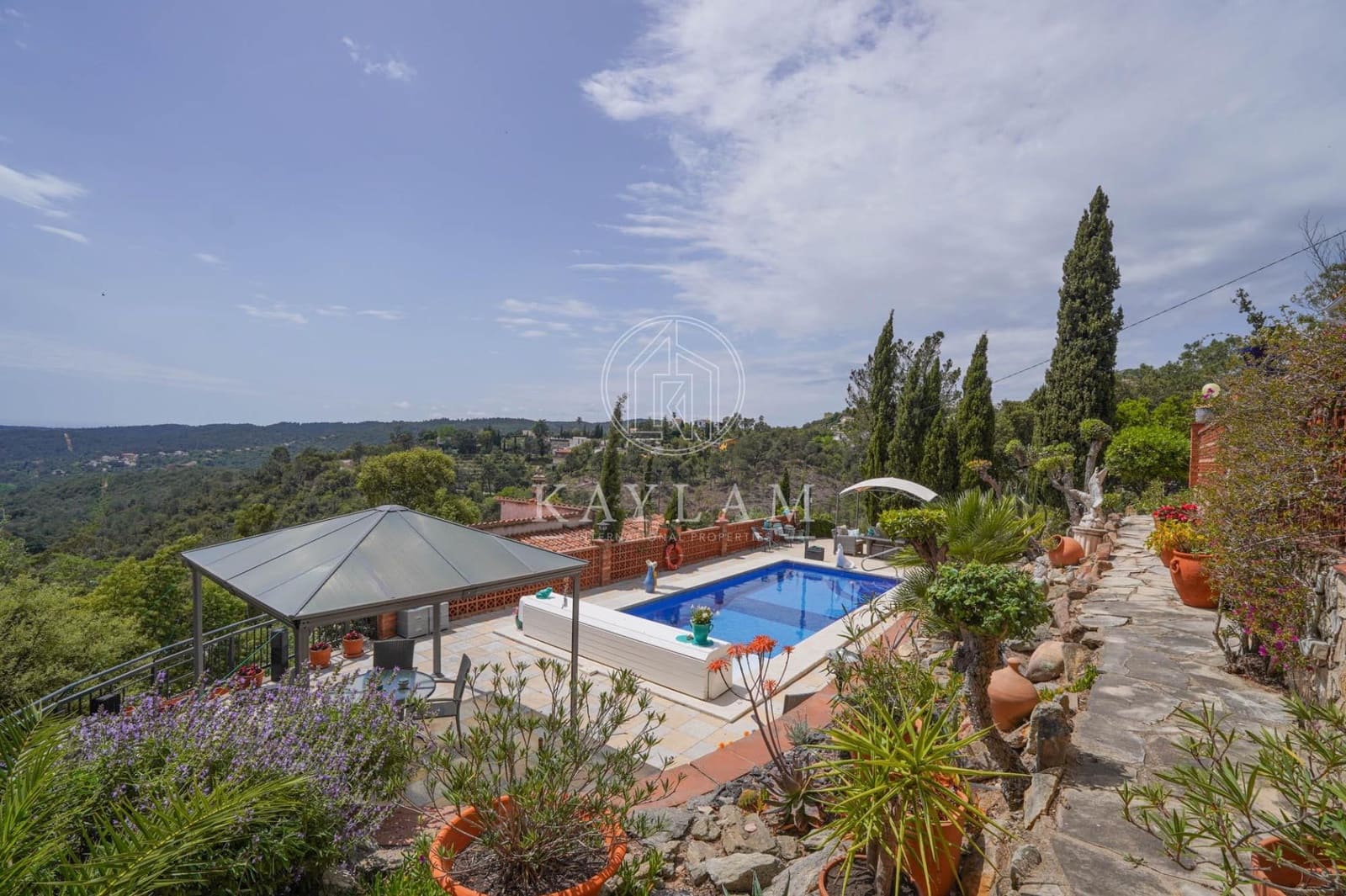 5 camera da letto Villa in vendita in Lloret de Mar con piscina garage - 449.000 € (Rif: 9813335)