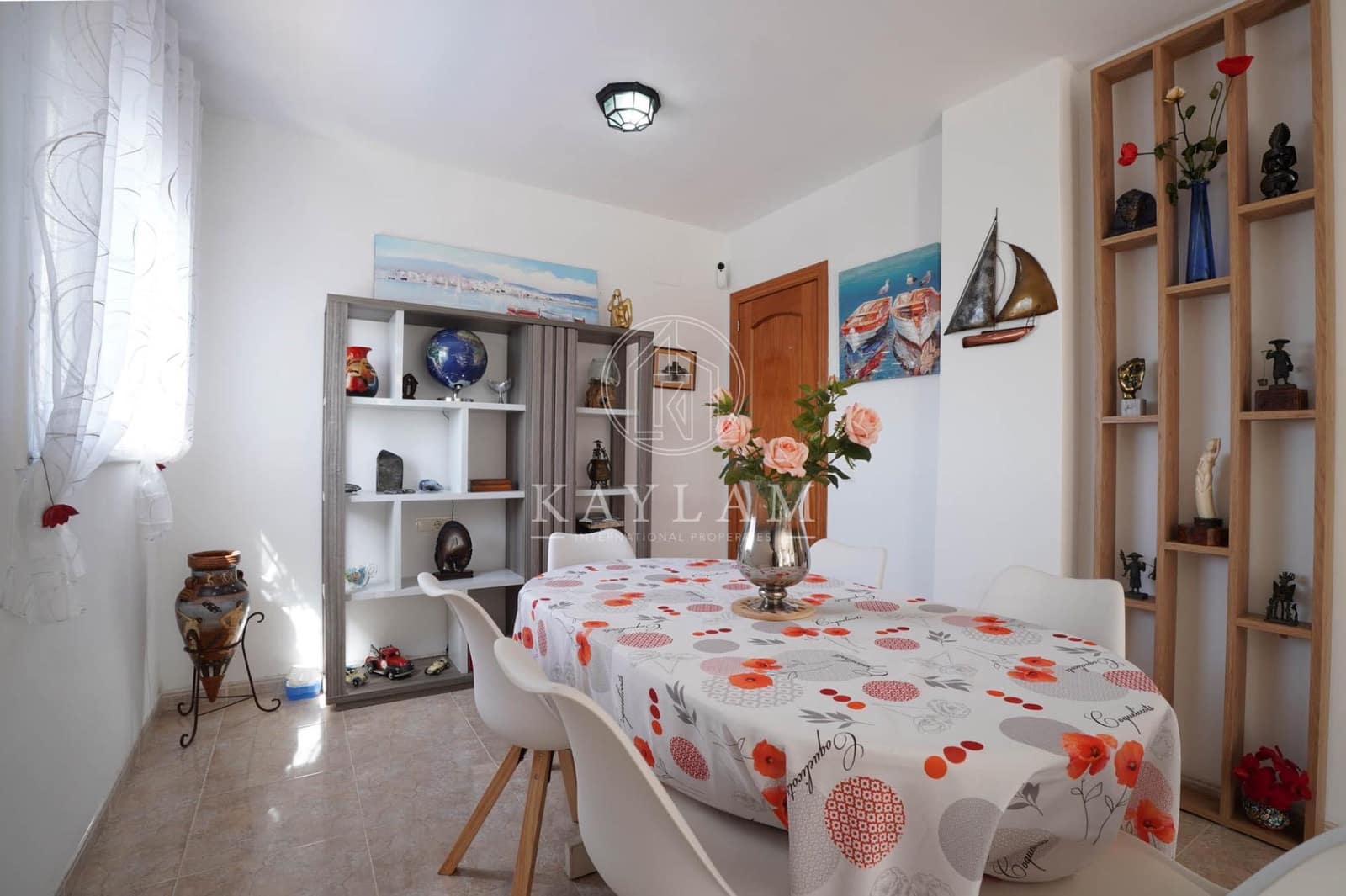 5 makuuhuone Huvila myytävänä paikassa Lloret de Mar mukana uima-altaan - 349 000 € (Ref: 9813836)