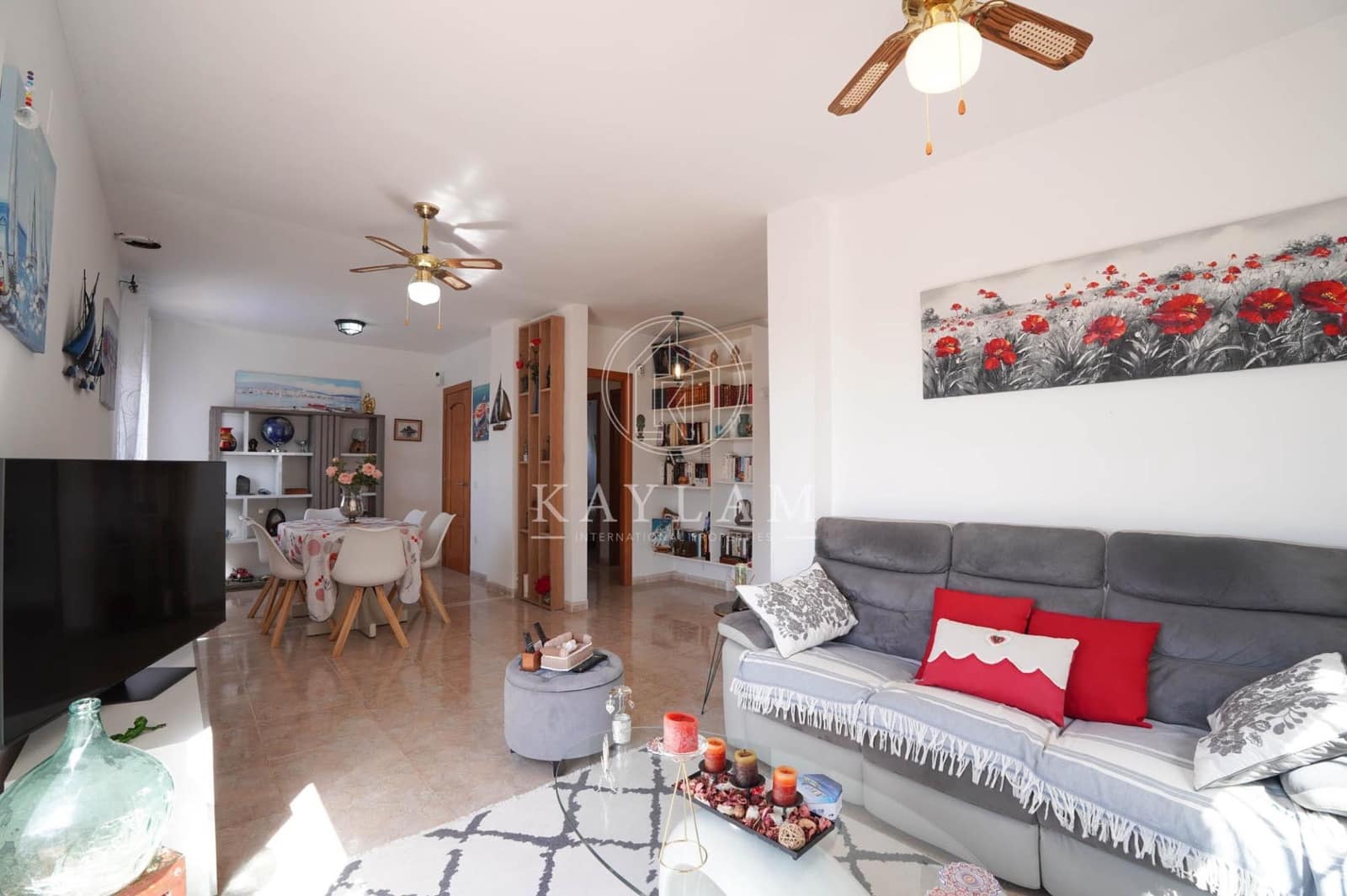 5 makuuhuone Huvila myytävänä paikassa Lloret de Mar mukana uima-altaan - 349 000 € (Ref: 9813836)