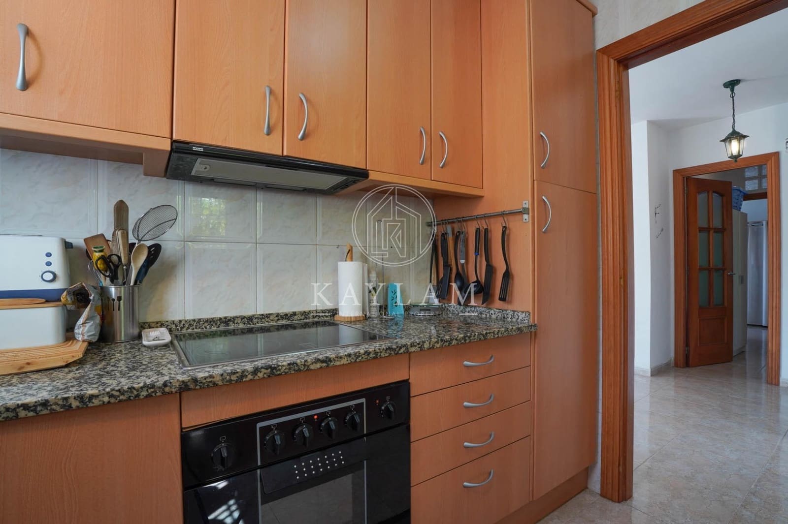 5 makuuhuone Huvila myytävänä paikassa Lloret de Mar mukana uima-altaan - 349 000 € (Ref: 9813836)