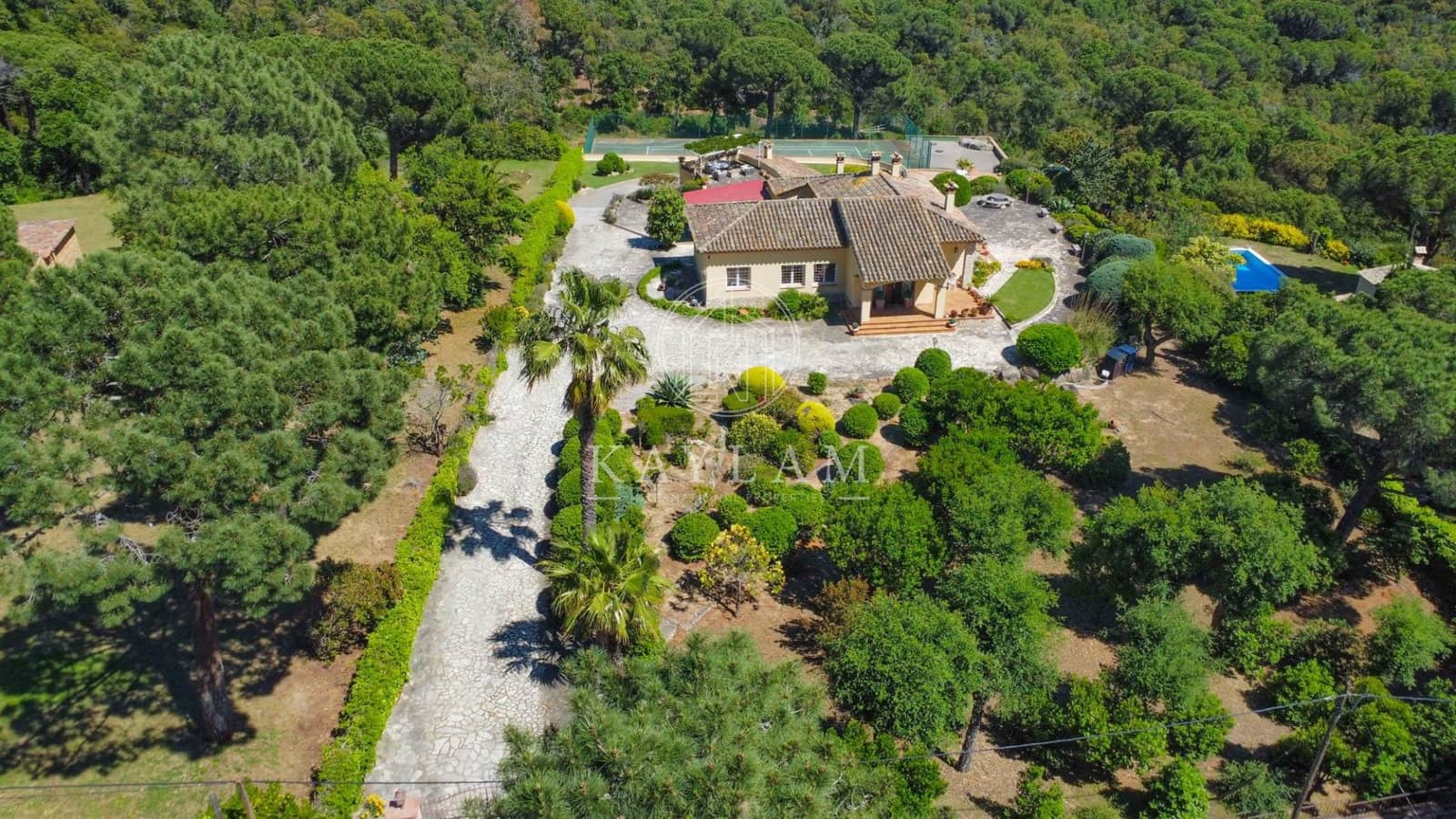 4 bedroom Villa for sale in Santa Cristina d'Aro with pool garage - € 1,100,000 (Ref: 9831536)