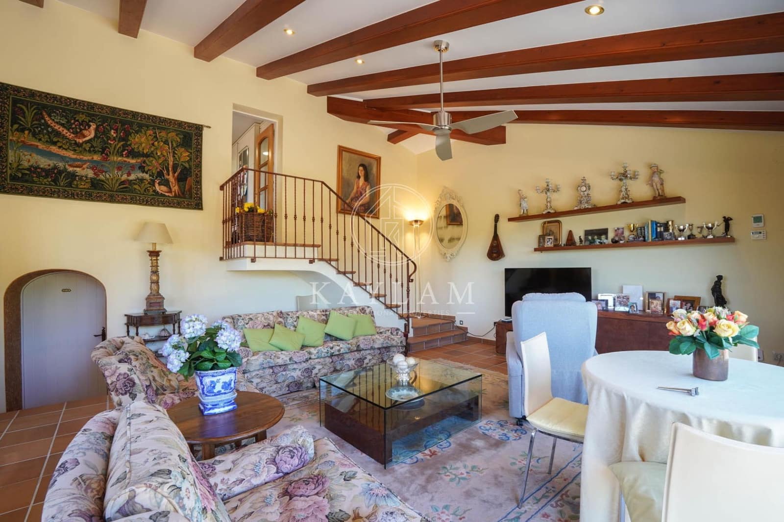 4 bedroom Villa for sale in Santa Cristina d'Aro with pool garage - € 1,100,000 (Ref: 9831536)