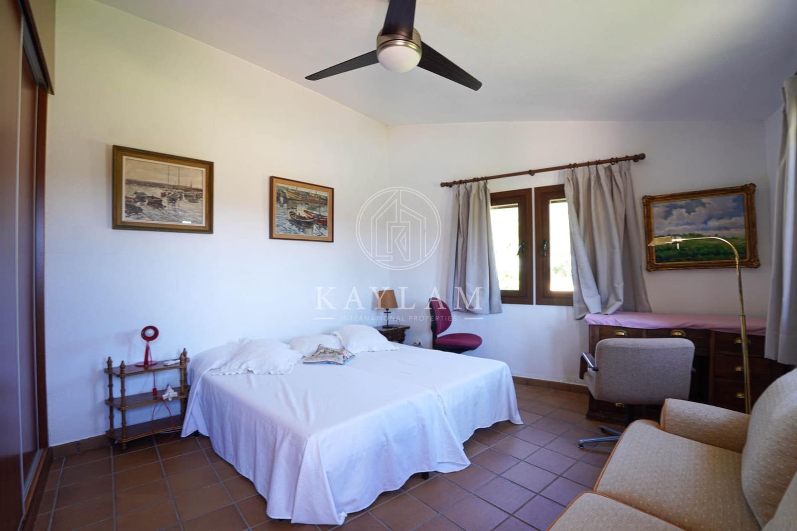 4 bedroom Villa for sale in Santa Cristina d'Aro with pool garage - € 1,100,000 (Ref: 9831536)