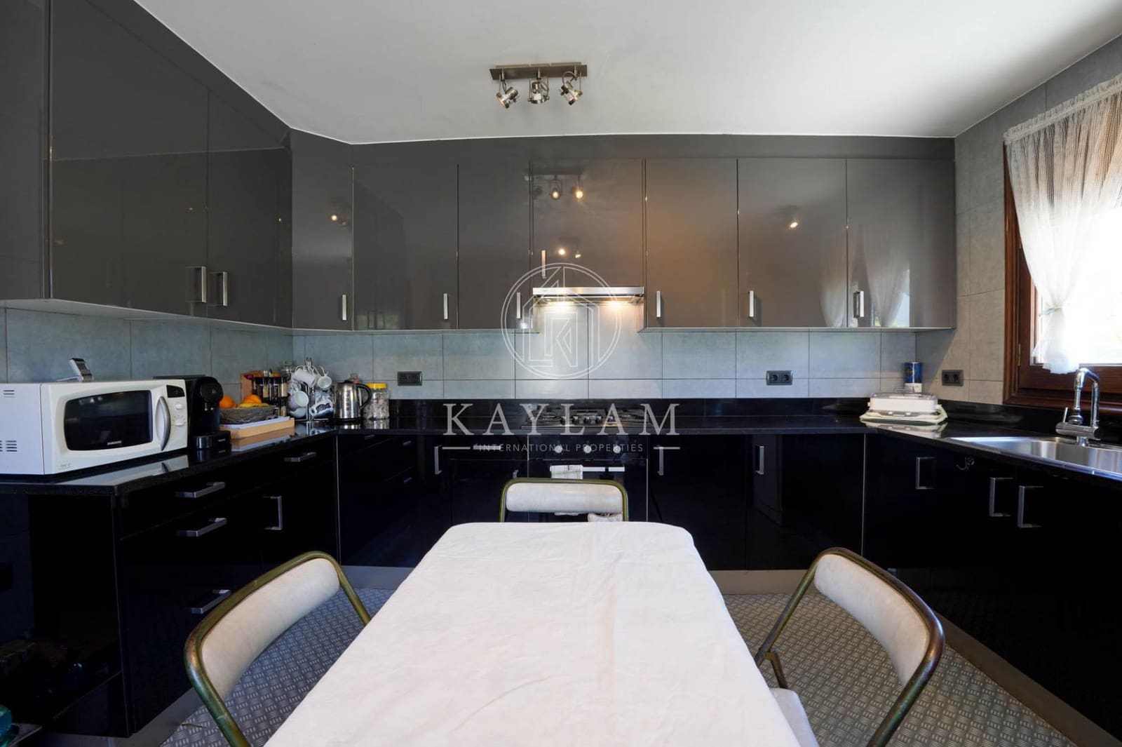 5 Zimmer Villa zu verkaufen in Platja d'Aro mit Pool Garage - 899.000 € (Ref: 9831537)