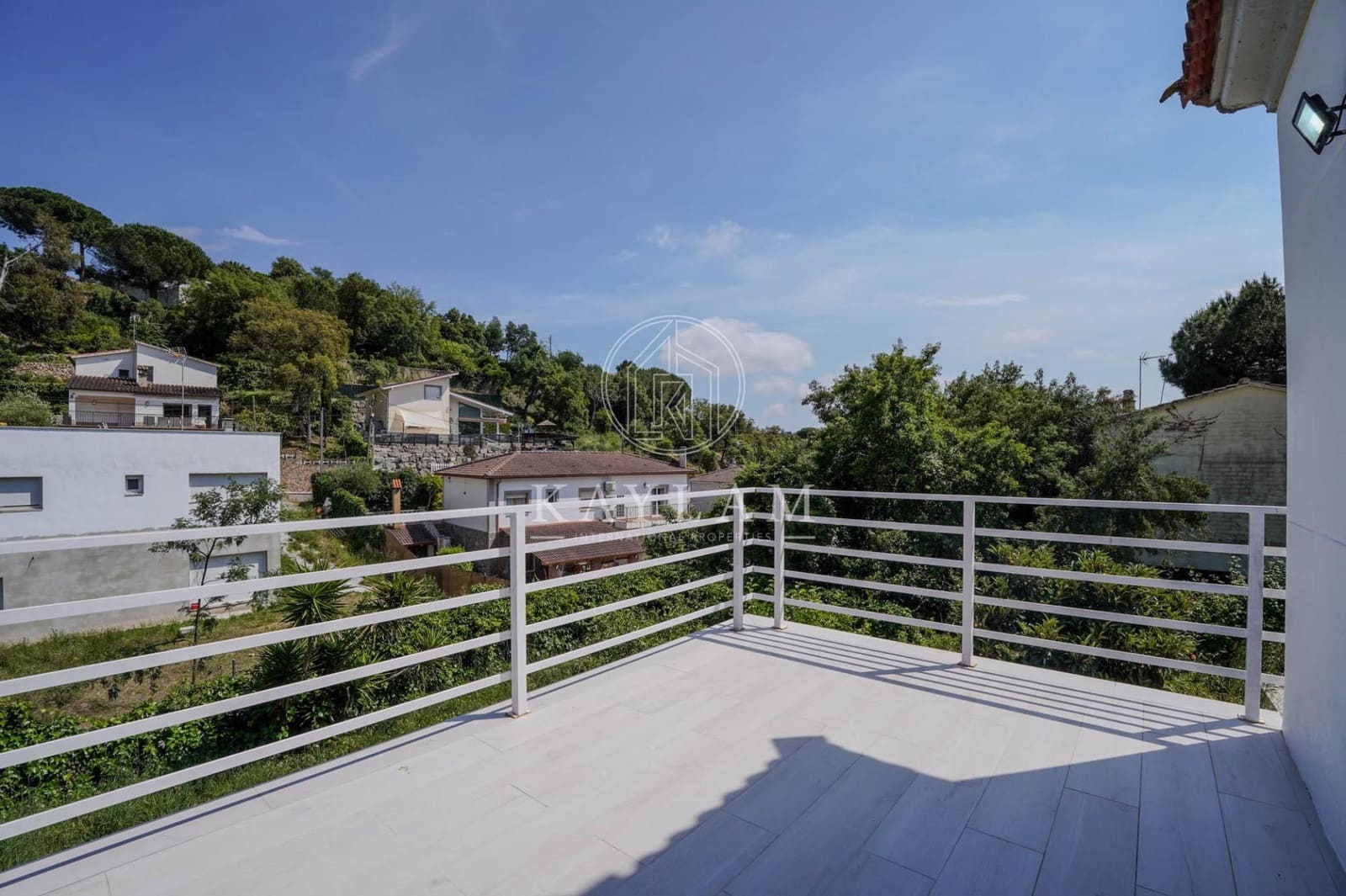 3 slaapkamer Villa te koop in Vidreres met garage - € 315.000 (Ref: 9857643)