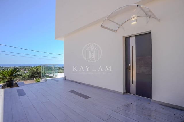 4 soveværelse Villa til salg i Serra Brava, Lloret de Mar med swimmingpool garage - € 777.000 (Ref: 9860106)