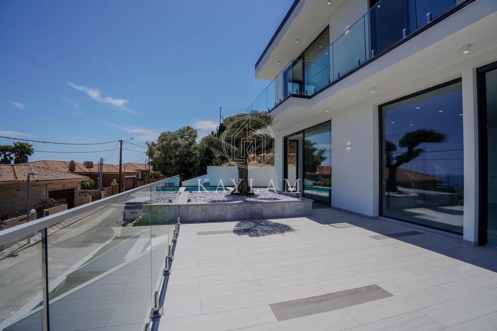 4 soveværelse Villa til salg i Lloret de Mar med swimmingpool garage - € 777.000 (Ref: 9860106)