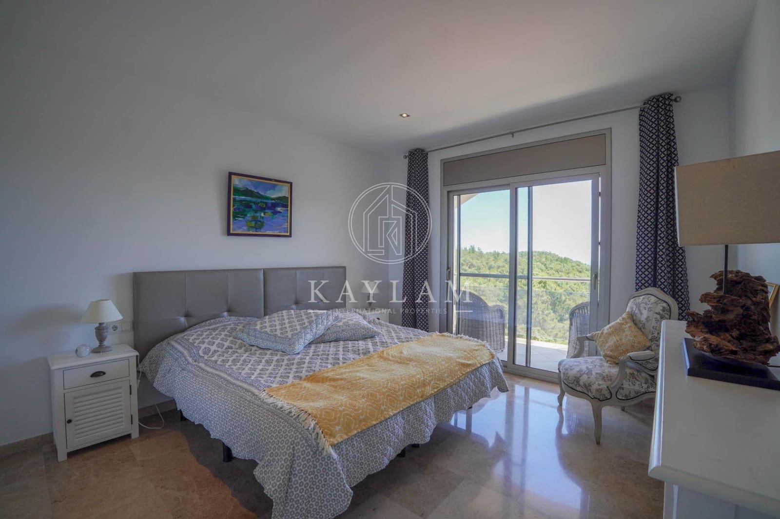4 soveværelse Villa til salg i Lloret de Mar med swimmingpool garage - € 650.000 (Ref: 9899191)