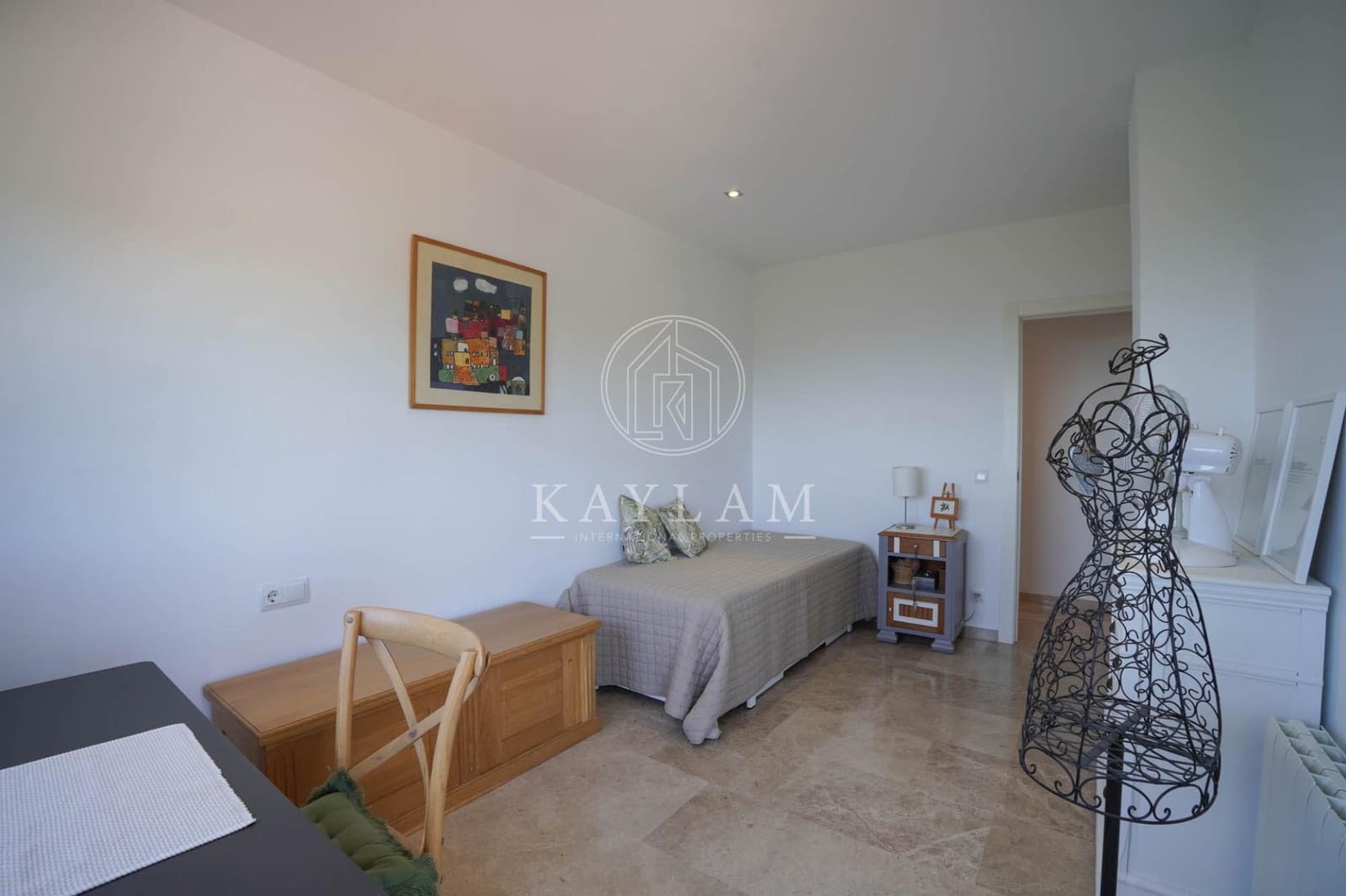 4 soveværelse Villa til salg i Lloret de Mar med swimmingpool garage - € 650.000 (Ref: 9899191)