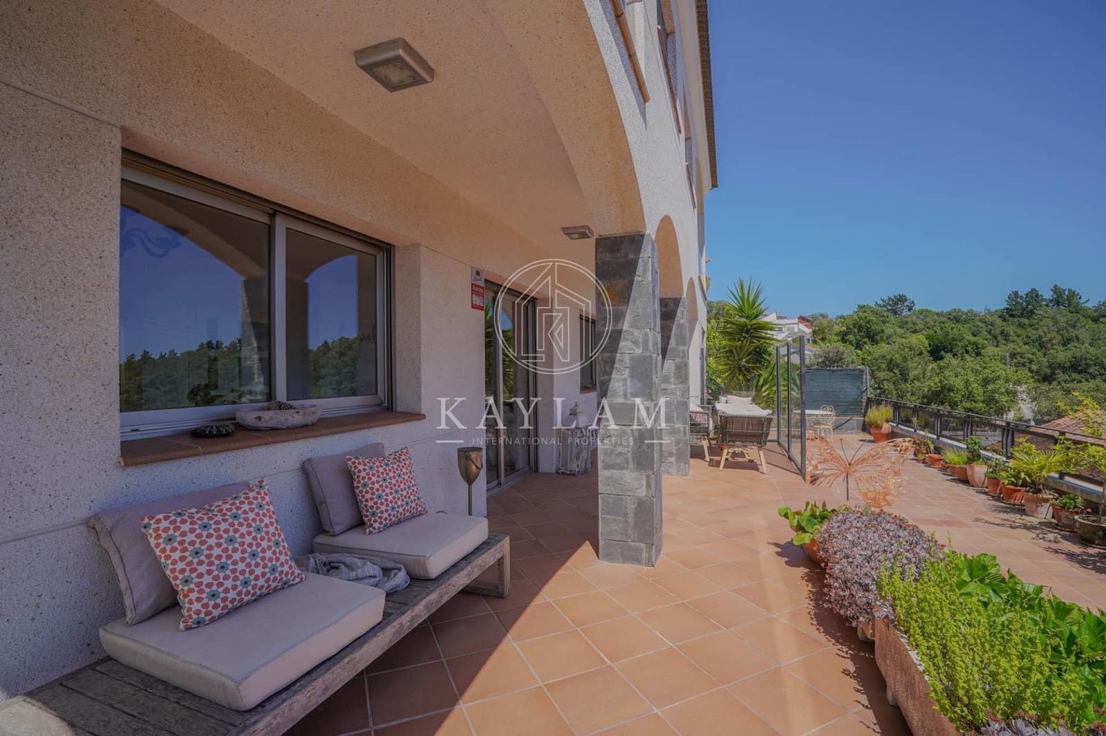 4 soveværelse Villa til salg i Lloret de Mar med swimmingpool garage - € 650.000 (Ref: 9899191)