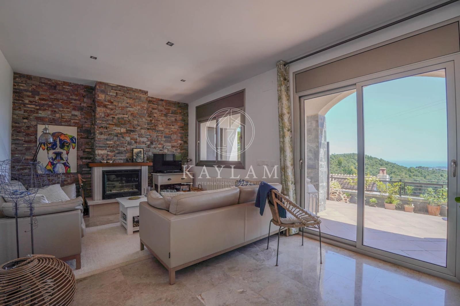4 bedroom Villa for sale in Lloret de Mar with pool garage - € 650,000 (Ref: 9899191)