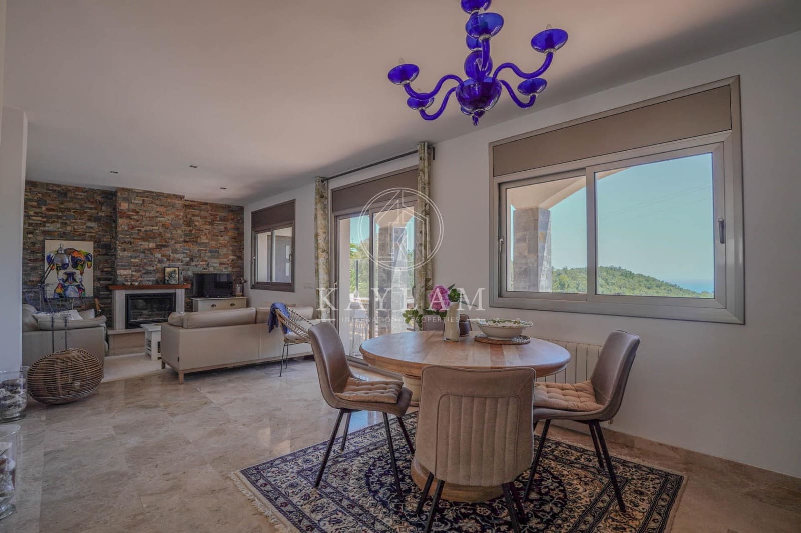 4 bedroom Villa for sale in Lloret de Mar with pool garage - € 650,000 (Ref: 9899191)