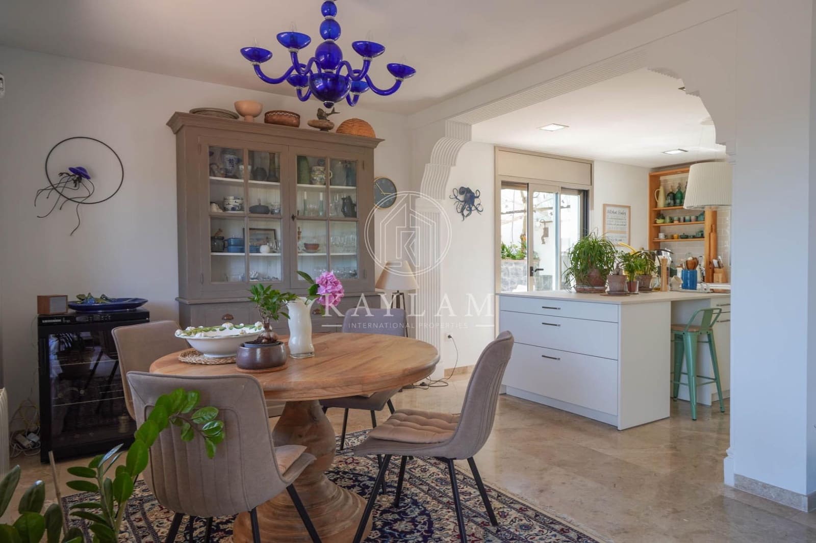 4 bedroom Villa for sale in Lloret de Mar with pool garage - € 650,000 (Ref: 9899191)