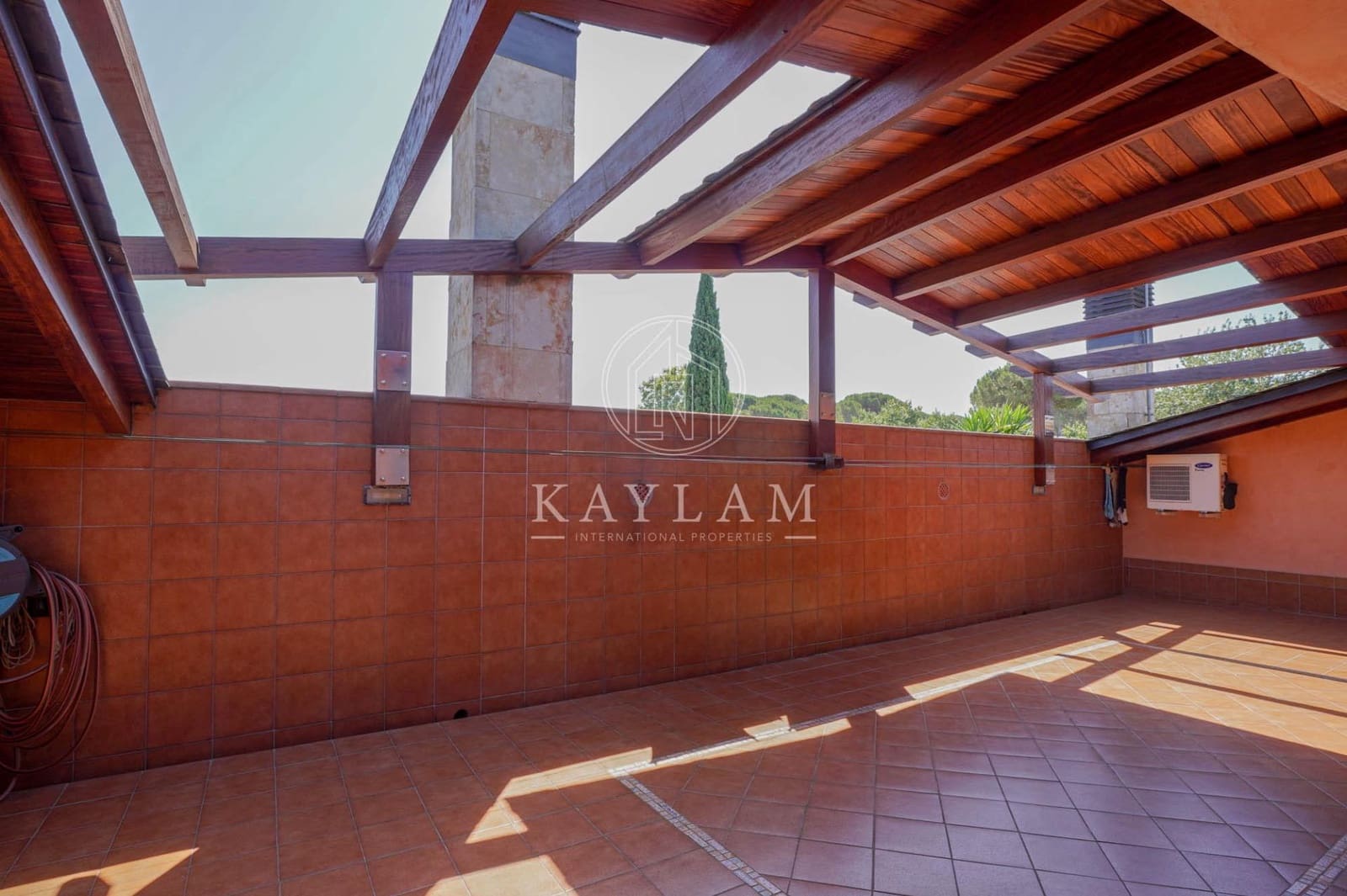 Chalet de 6 habitaciones en Vidreres en venta con piscina garaje - 995.000 € (Ref: 9934211)