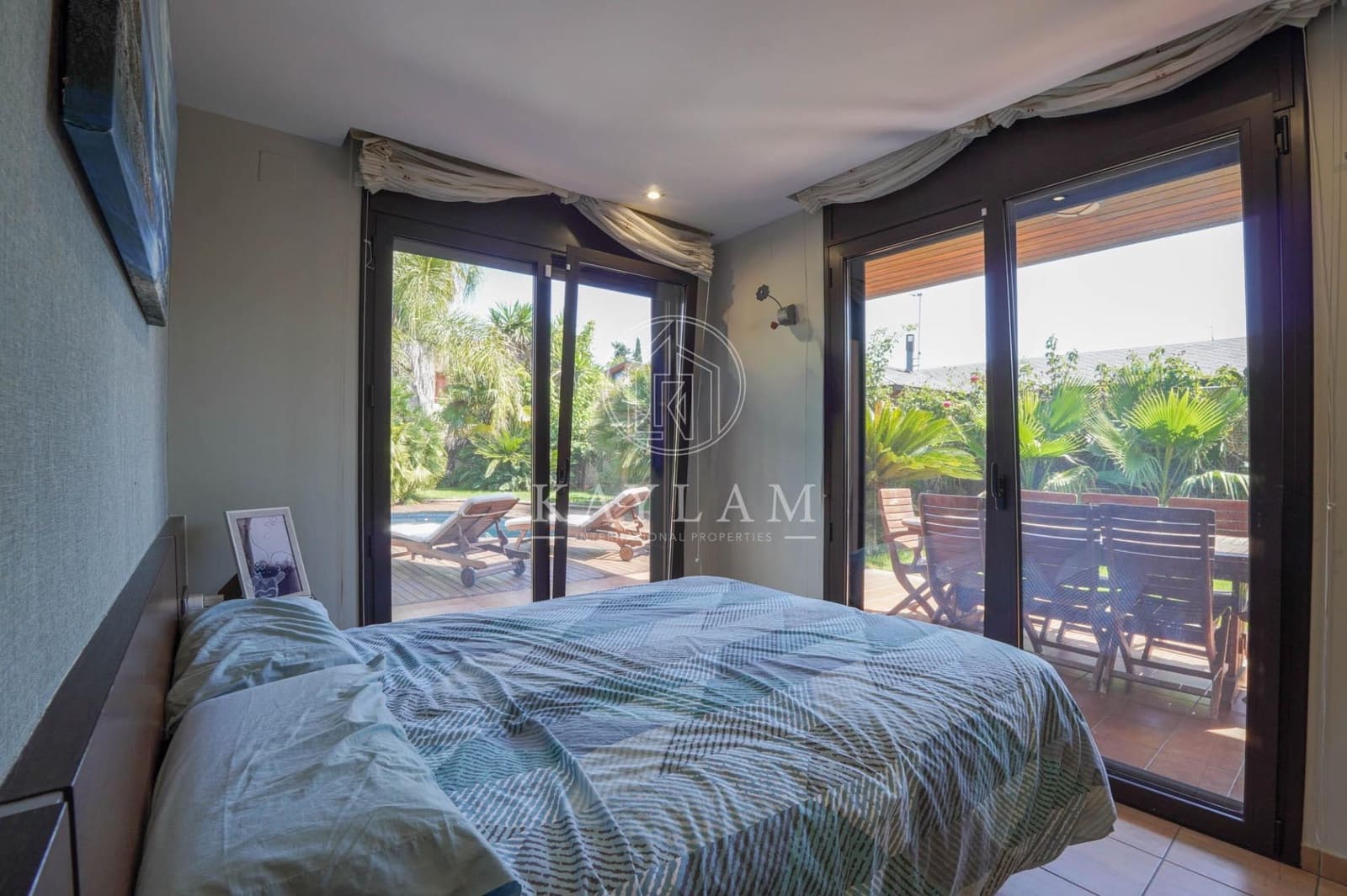 Chalet de 6 habitaciones en Vidreres en venta con piscina garaje - 995.000 € (Ref: 9934211)