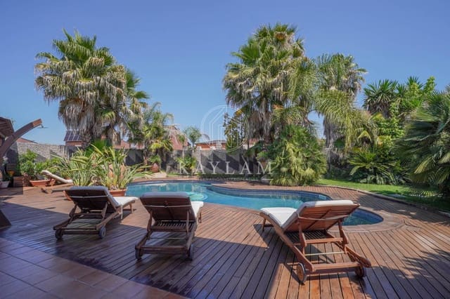 6 soveværelse Villa til salg i Vidreres med swimmingpool garage - € 995.000 (Ref: 9934211)