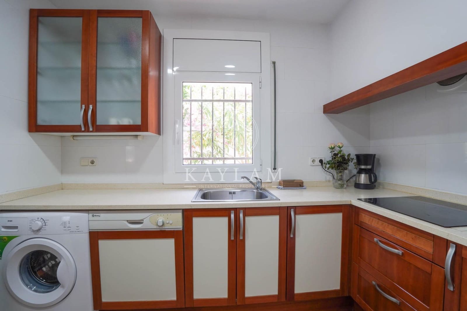 4 bedroom Villa for sale in Lloret de Mar with pool garage - € 590,000 (Ref: 9934212)