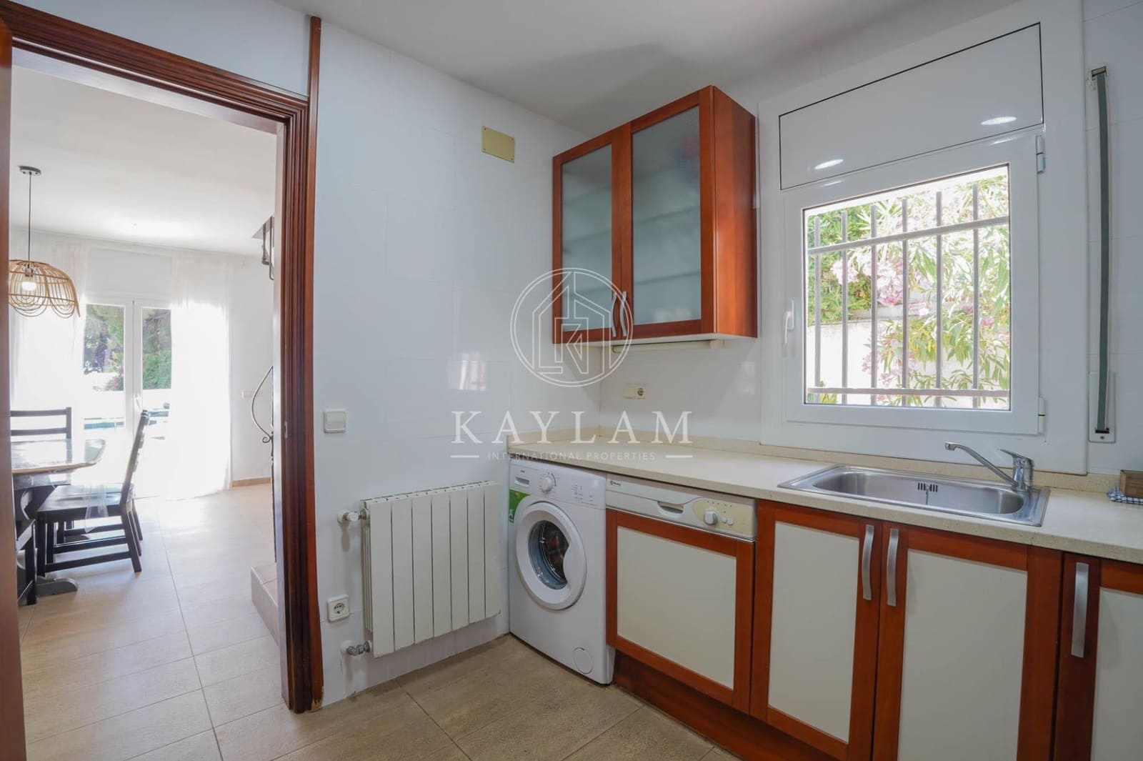 4 bedroom Villa for sale in Lloret de Mar with pool garage - € 590,000 (Ref: 9934212)