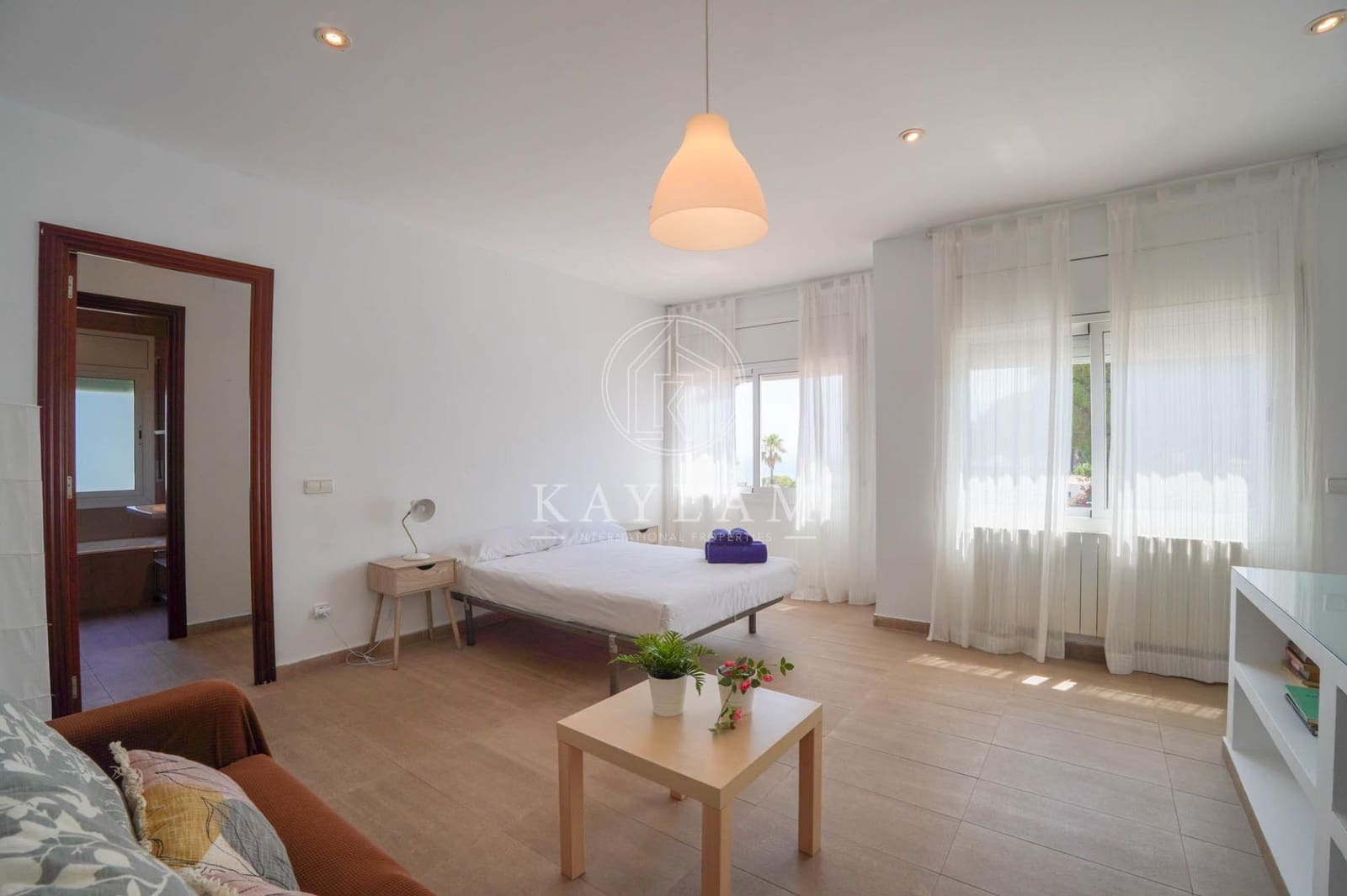 4 bedroom Villa for sale in Lloret de Mar with pool garage - € 590,000 (Ref: 9934212)